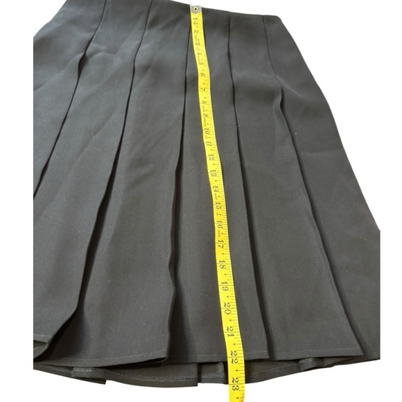 Louis Vuitton Uniforms Pleated Skirt size 36 (US 4) NWT - Picture 11 of 12